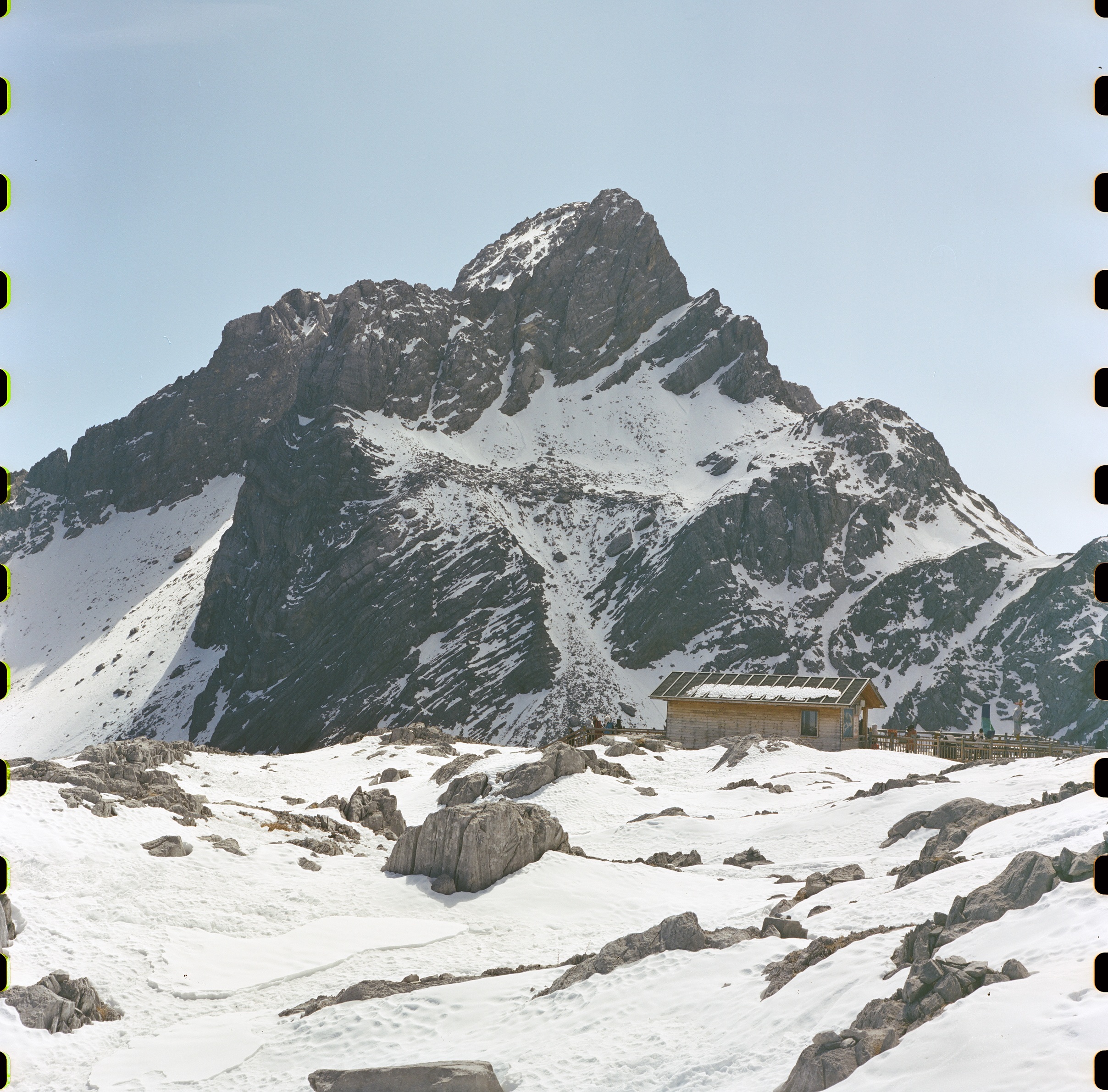 登雪山之路2——5203